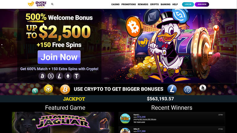 A Ducky Luck casino homepage showing a 500% welcome bonus up to $2,500 with 150 free spins, a jackpot ticker, a featured game and recent winners.